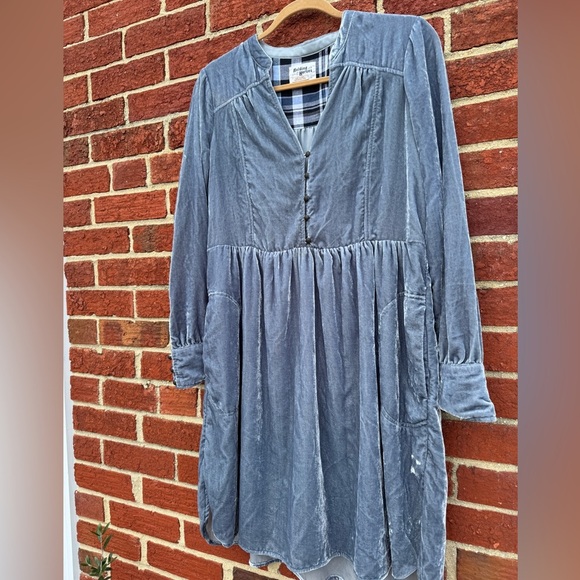 Holding Horses (Anthropologie) Crushed Velvet Dress - Picture 1 of 7
